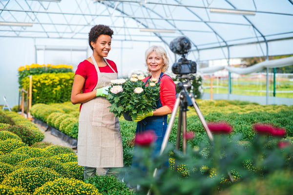 Influencer in Garden - JConnelly  Blog - How Influencer Marketing and Content Marketing Work Together